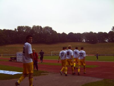 FC 96 in weiss-gelb